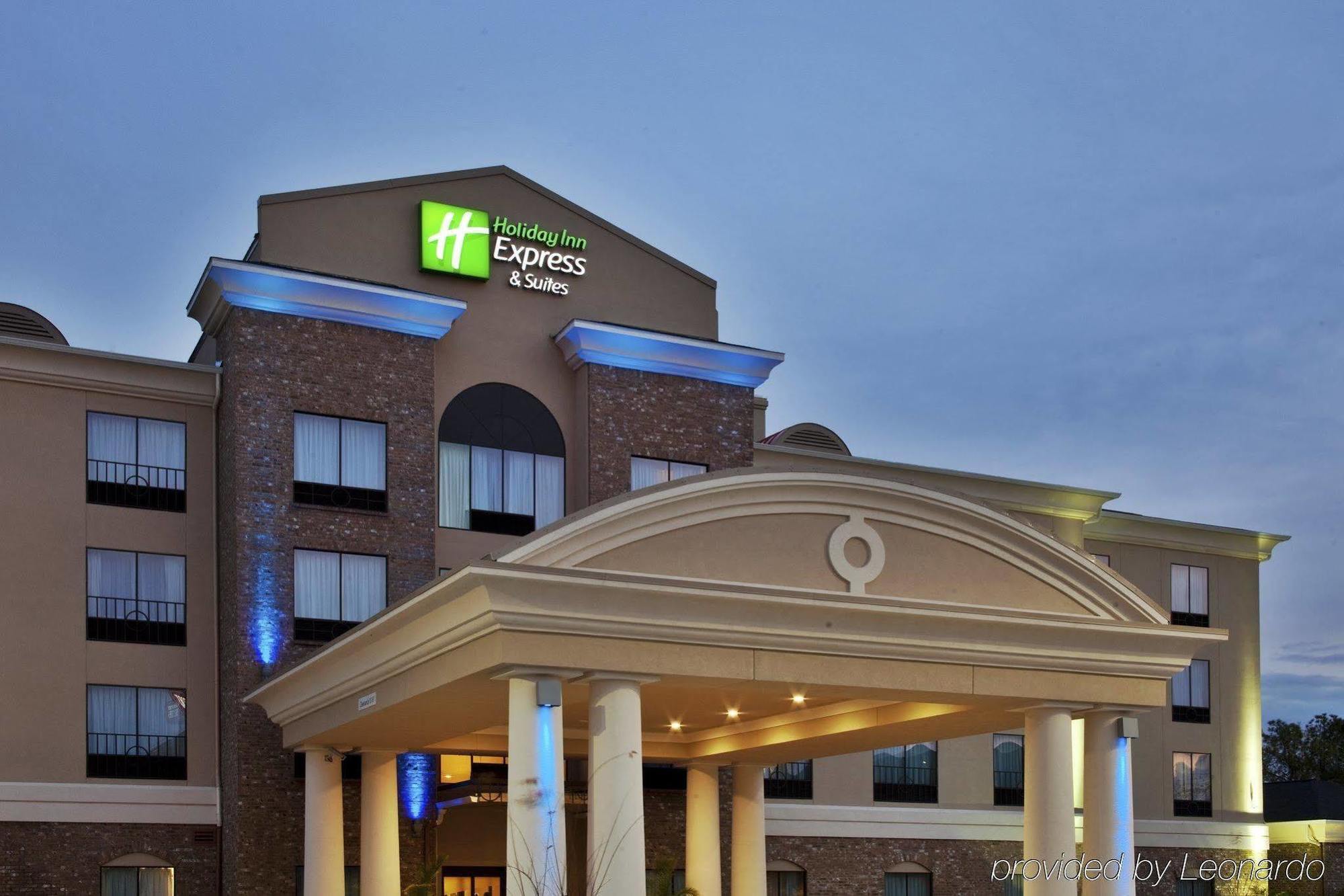 Holiday Inn Express Hotel & Suites Baton Rouge -Port Allen By Ihg Dış mekan fotoğraf