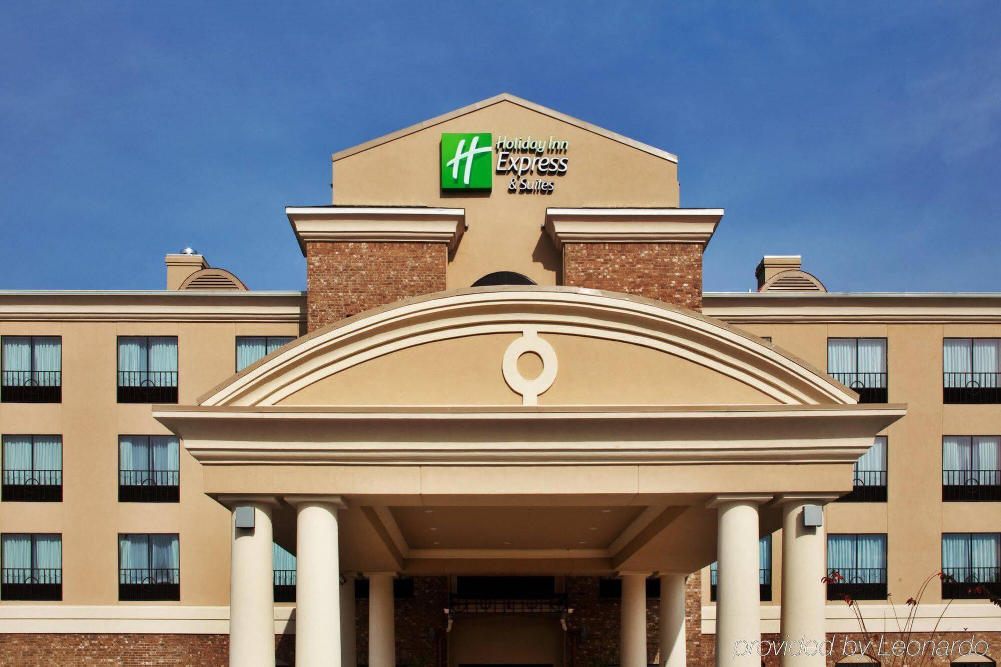 Holiday Inn Express Hotel & Suites Baton Rouge -Port Allen By Ihg Dış mekan fotoğraf